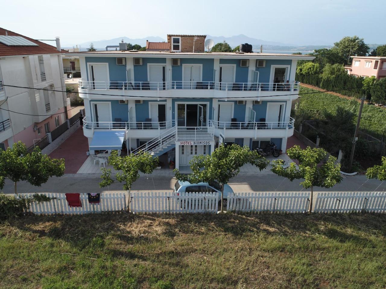Dionisos Hotel ميتيكاس المظهر الخارجي الصورة